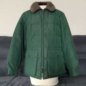 Vintage Eddie Bauer Goose Down Puffer Jacket with Sheerling Lining.